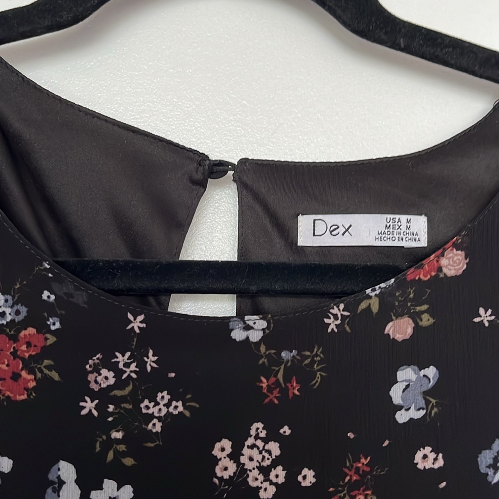 DEX | Ruffle Black Floral Blouse Sz M - Picture 6 of 8